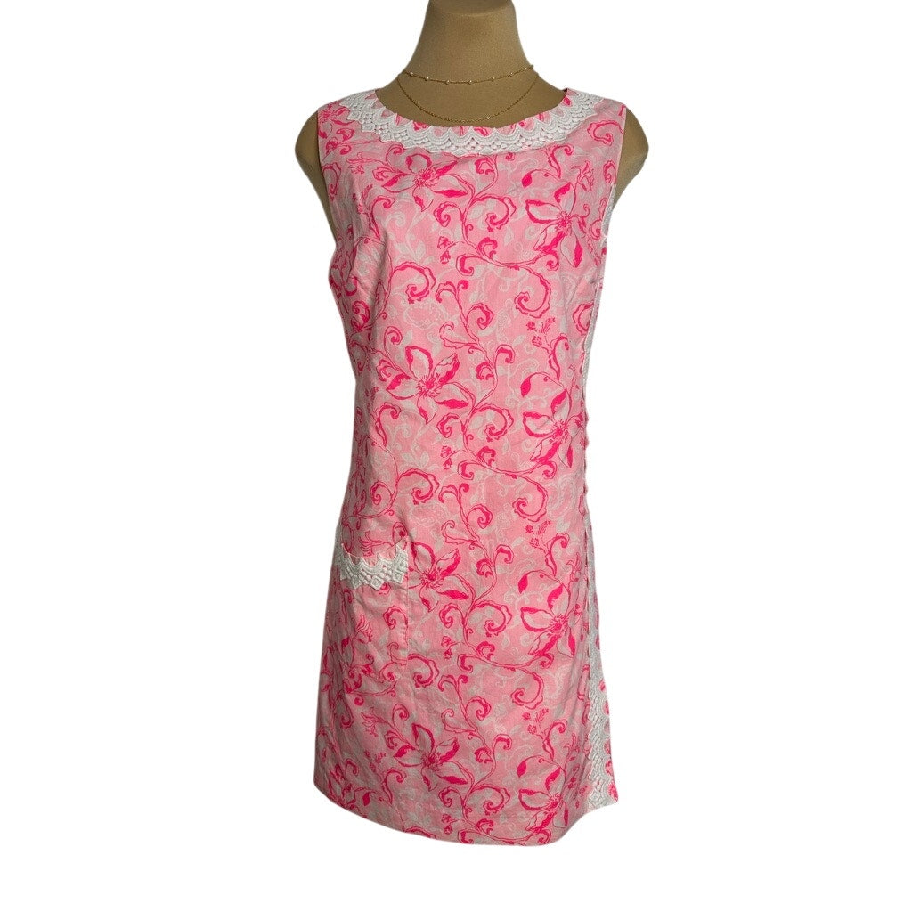 553. Lilly Pulitzer Pink Floral Sleeveless Beautiful Romper with lace trim Size 12