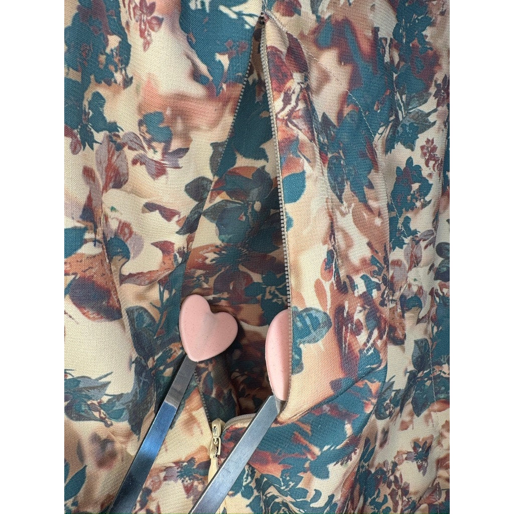 418. Carhartt Modern Fit Floral Print Scrub Top Size L
