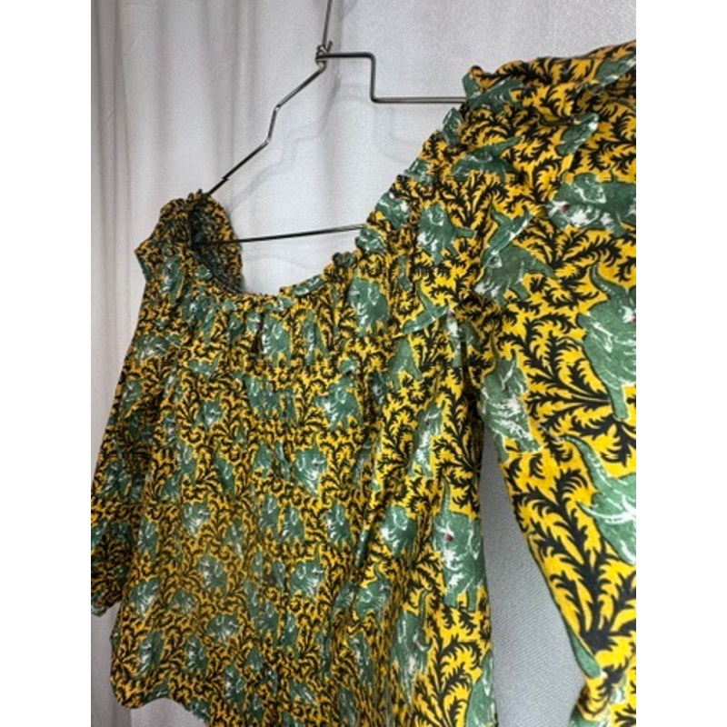 468. J.Crew Smocked On/Off Shoulder Elephant Print Peasant Top Size 0