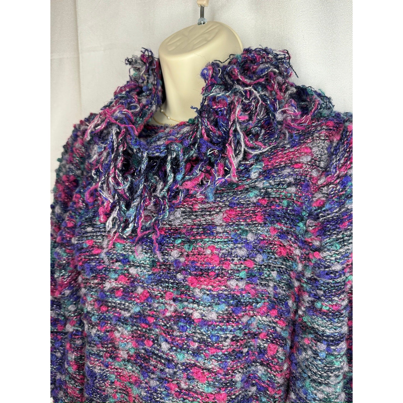 433. Vintage 1980s Gil Aimbez Fringe Turtleneck Sweater Size M
