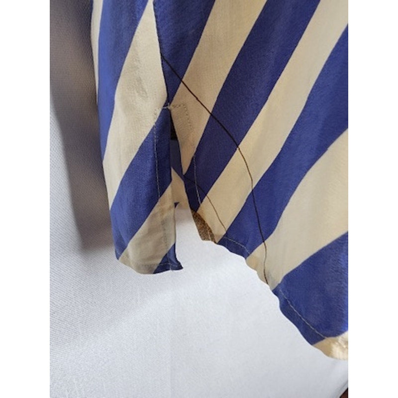 551. Lauren Ralph Lauren Petite Silk Sailboat Nautical Shirt P/P