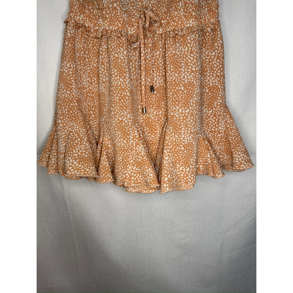 412. Entro Pebble Print Tiered Romper Tan White Size L