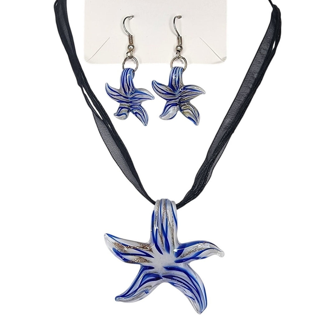 513. Blue White Glass Starfish Pendant Necklace & Earrings Jewelry Set
