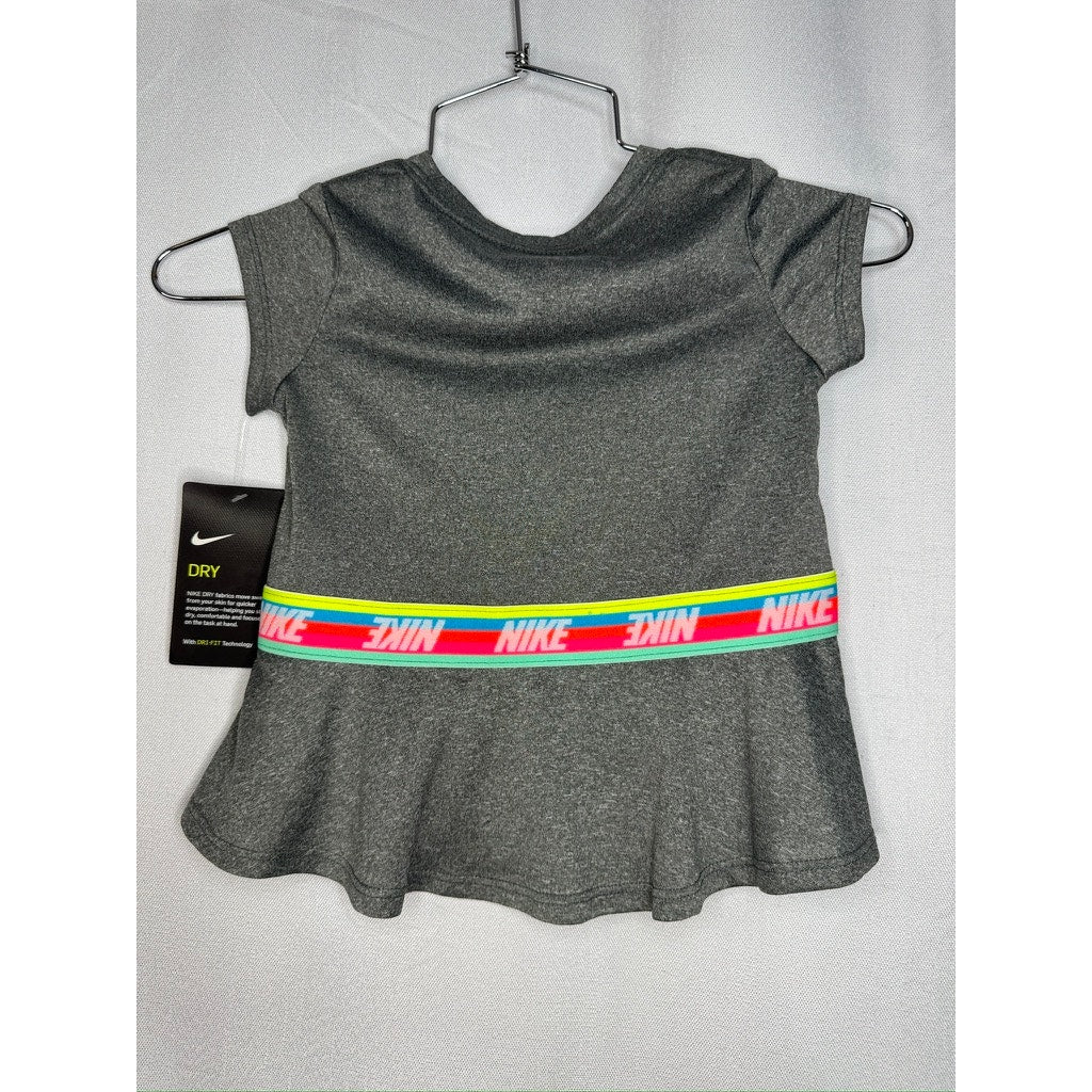 413. Nike Dri-FIT 2 Piece Shorts Set Gray Pink Girls Size 3-4Y NWT