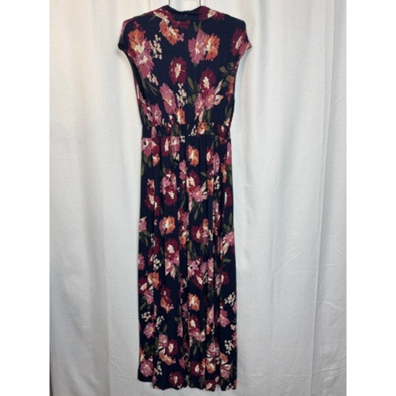 377. Isabel Maternity by Ingrid & Isabel Floral Maxi Dress Size Medium