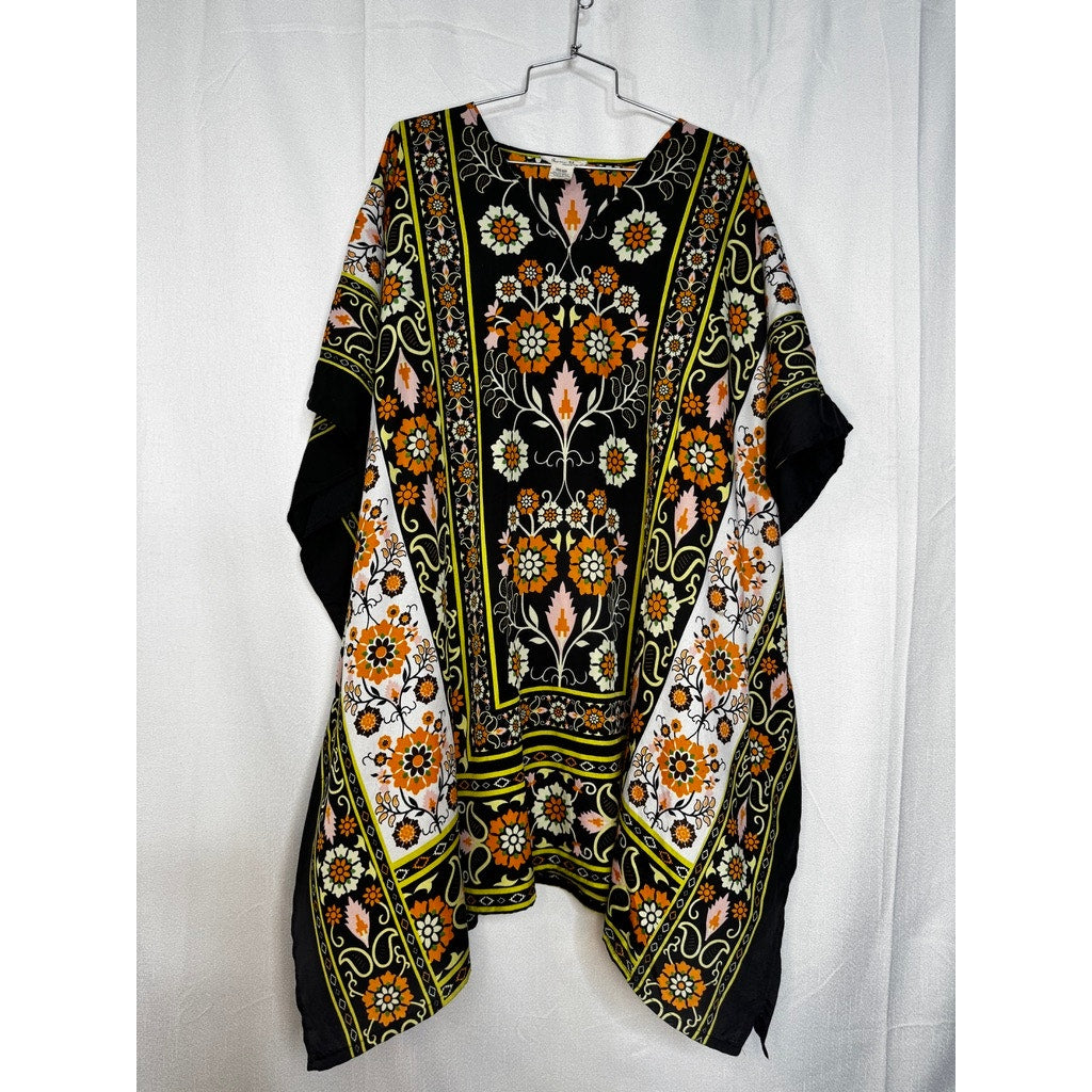 417. Gypsie Blu Floral Boho Caftan Poncho Cover Up One Size