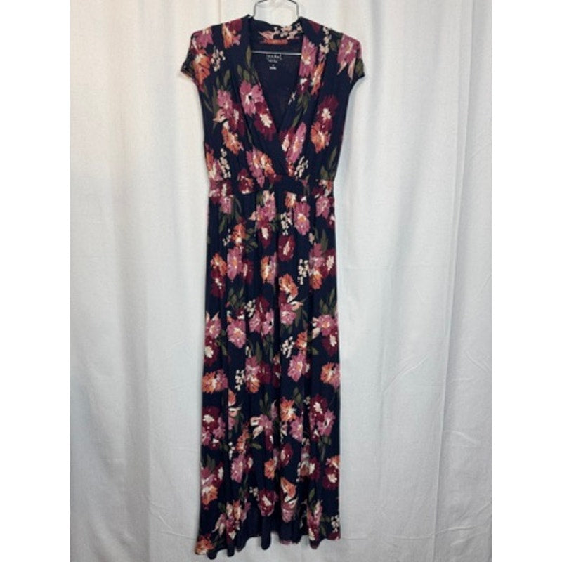 377. Isabel Maternity by Ingrid & Isabel Floral Maxi Dress Size Medium