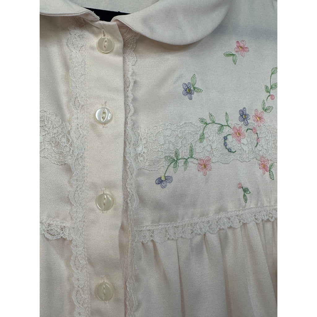 353. Delicates Embroidered Lace Trim Nightgown Sleep Dress Large