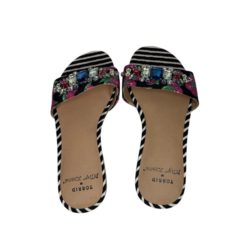 493. Torrid x Betsey Johnson Floral Jewel Vamp Slide Sandals 8WW NWT